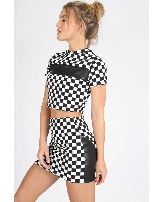 Chequered Sports Set