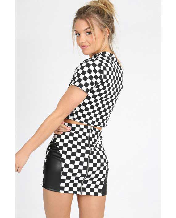 Chequered Sports Set